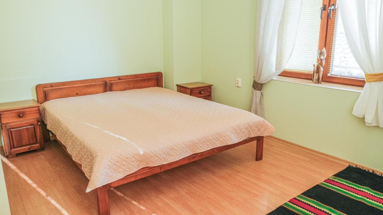 The Sunny Guest House Of Veliko Tarnovo-Amazing View, Top Location Εξωτερικό φωτογραφία