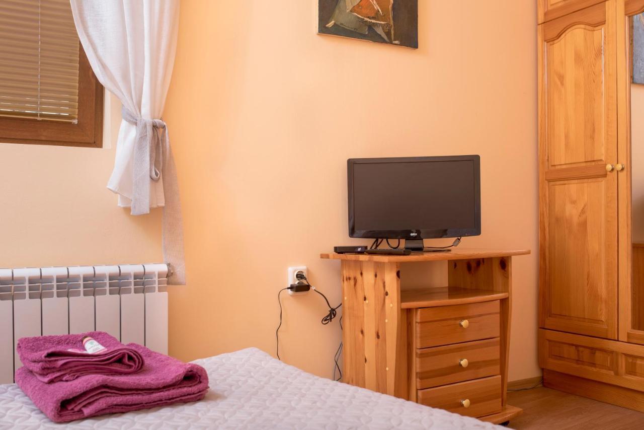 The Sunny Guest House Of Veliko Tarnovo-Amazing View, Top Location Εξωτερικό φωτογραφία